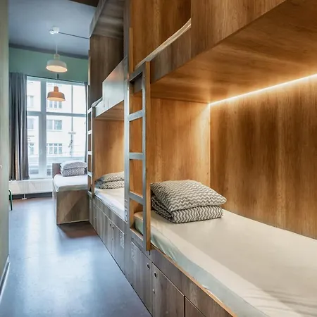 110hostel Hostel *