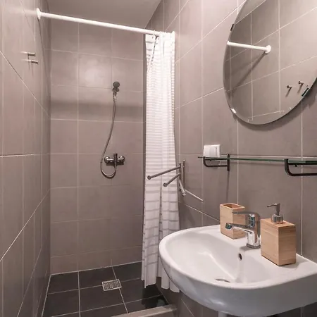 110hostel Hostel