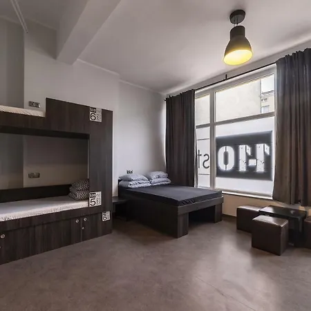 110hostel Hostel